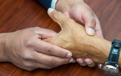 hand-wrist-arthritis1 hand wrist arthritis2